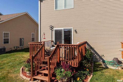 Tiny photo for 1729 Jenna Drive, Davenport, IA 52804 (MLS # QC4267759)
