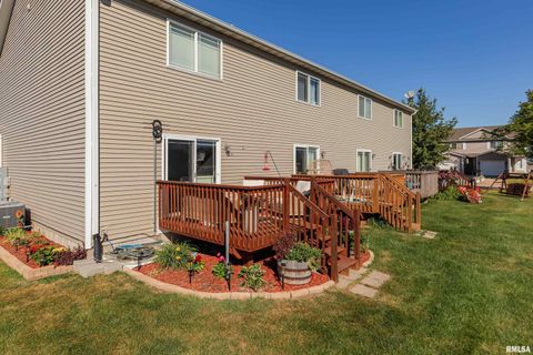 Tiny photo for 1729 Jenna Drive, Davenport, IA 52804 (MLS # QC4267759)