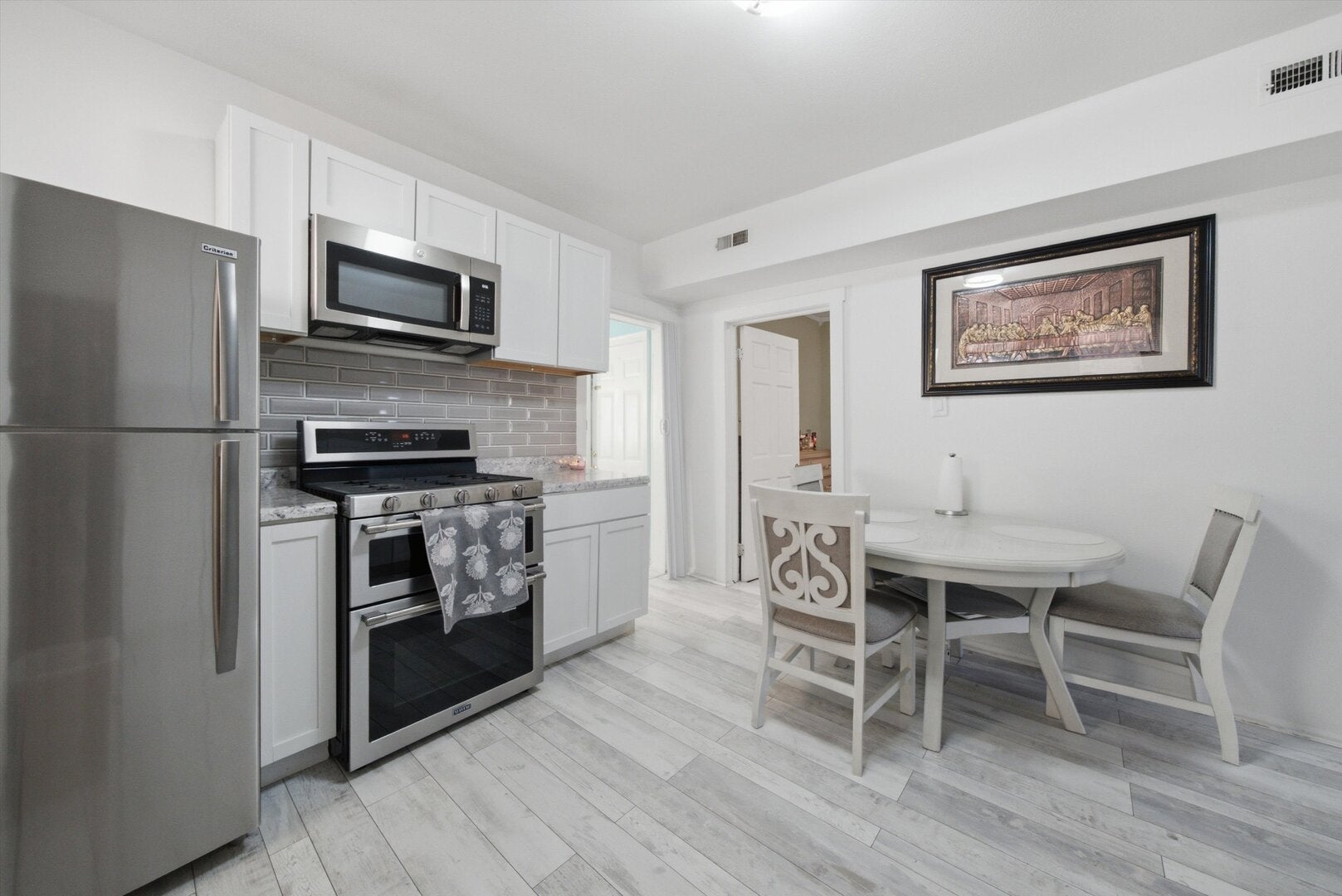 1324 S 48th Court