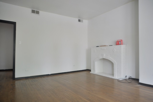 739 N Hamlin Avenue