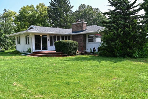 Tiny photo for 621 S Oakwood Street, Oakwood, IL 61858 (MLS # 12714938)