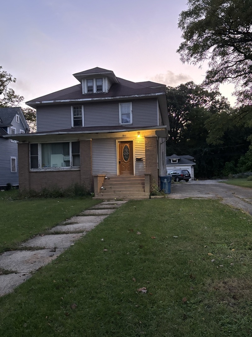 1912 Euclid Avenue