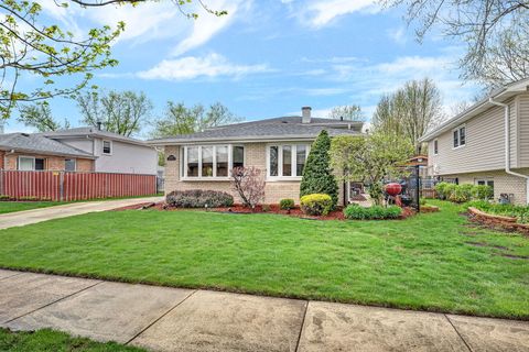 Tiny photo for 13808 Sandra Lane, Crestwood, IL 60418 (MLS # 12621284)