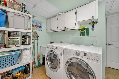 Tiny photo for 13808 Sandra Lane, Crestwood, IL 60418 (MLS # 12621284)