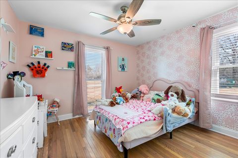 Tiny photo for 19 Golfview Lane, Lake Barrington, IL 60010 (MLS # 12552238)