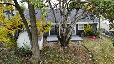 Tiny photo for 15208 Highland Avenue, Orland Park, IL 60462 (MLS # 12510383)