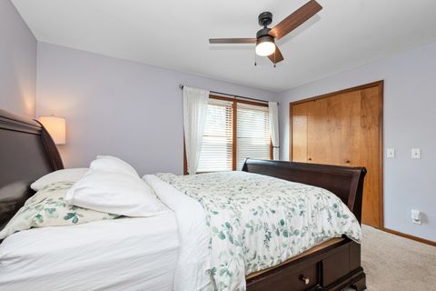 Tiny photo for 36 Evergreen Drive, Streamwood, IL 60107 (MLS # 12521180)