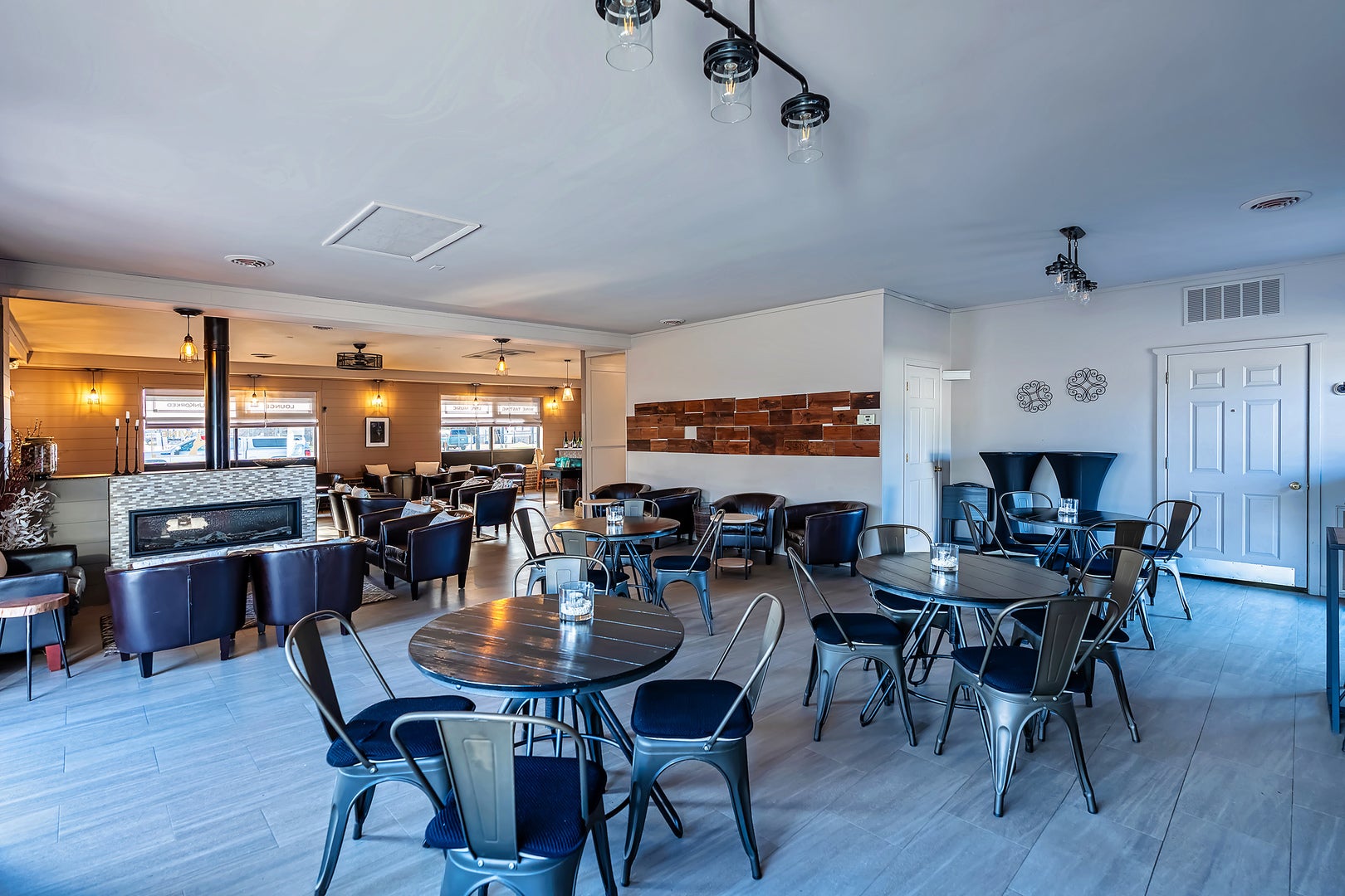826 N Ladd Street