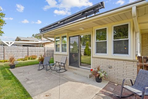Tiny photo for 2526 Gabriel Avenue, Zion, IL 60099 (MLS # 12497282)