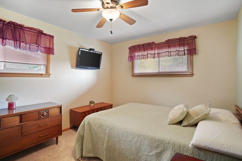 Tiny photo for 2526 Gabriel Avenue, Zion, IL 60099 (MLS # 12497282)