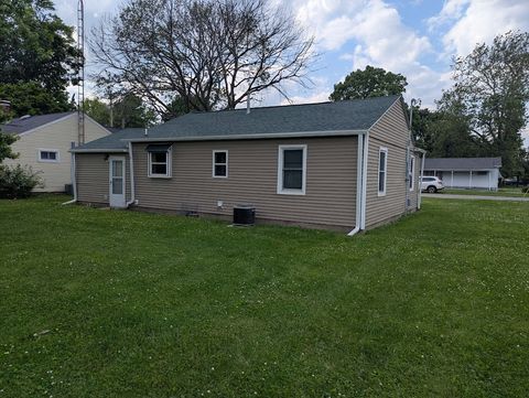 Tiny photo for 707 E Van Allen Street, Tuscola, IL 61953 (MLS # 12402633)