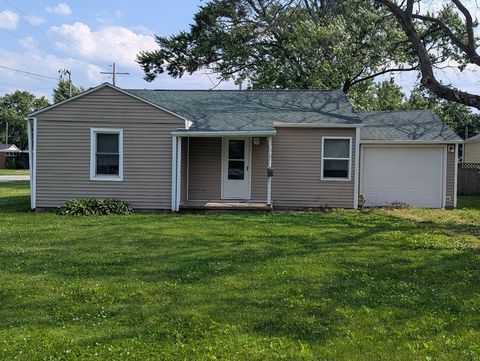 Photo of 707 E Van Allen Street, Tuscola, IL 61953 (MLS # 12402633)