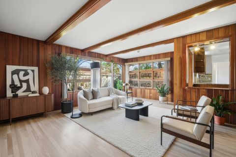 Tiny photo for 1700 Marguerite Street, Park Ridge, IL 60068 (MLS # 12600968)