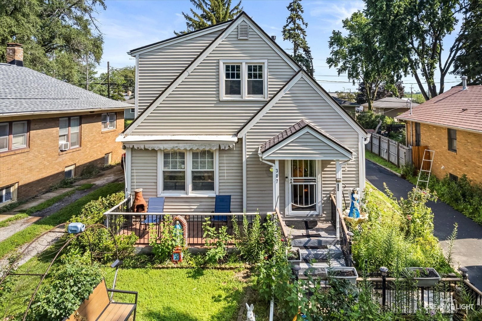 307 Lakelawn Boulevard