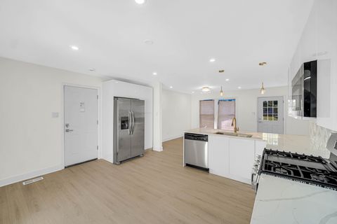 Tiny photo for 3881 171st Street, Country Club Hills, IL 60478 (MLS # 12482406)
