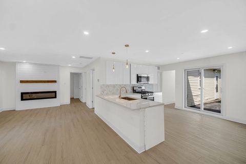 Tiny photo for 3881 171st Street, Country Club Hills, IL 60478 (MLS # 12482406)