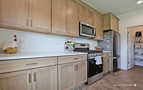 Tiny photo for 2490 Olivia Court, Wauconda, IL 60084 (MLS # 12628210)