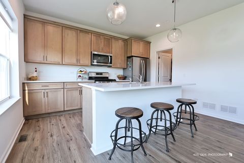 Tiny photo for 2490 Olivia Court, Wauconda, IL 60084 (MLS # 12628210)