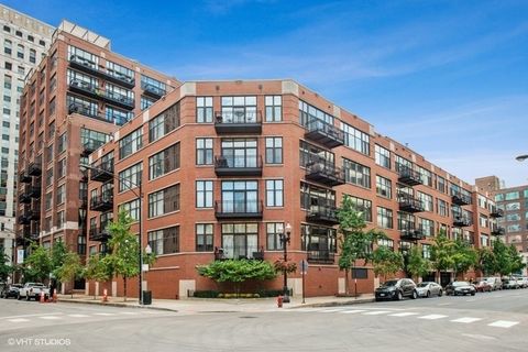 Tiny photo for 333 W Hubbard Street #502, Chicago, IL 60654 (MLS # 12509661)