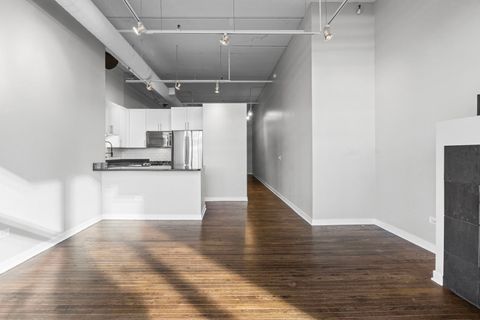 Tiny photo for 333 W Hubbard Street #502, Chicago, IL 60654 (MLS # 12509661)
