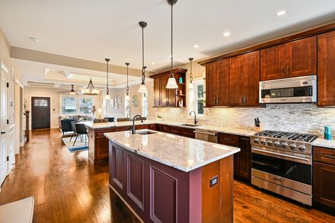 Tiny photo for 3710 Blanchan Avenue, Brookfield, IL 60513 (MLS # 12519420)