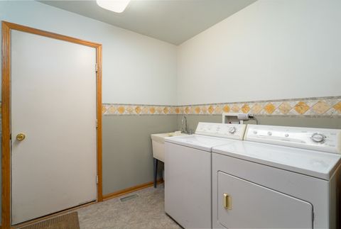 Tiny photo for 11628 Hidden Valley Cove, Orland Park, IL 60467 (MLS # 12506176)
