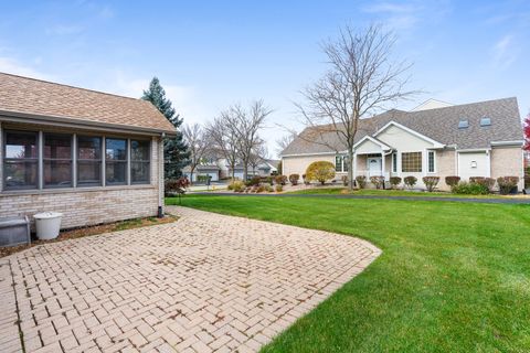 Tiny photo for 11628 Hidden Valley Cove, Orland Park, IL 60467 (MLS # 12506176)