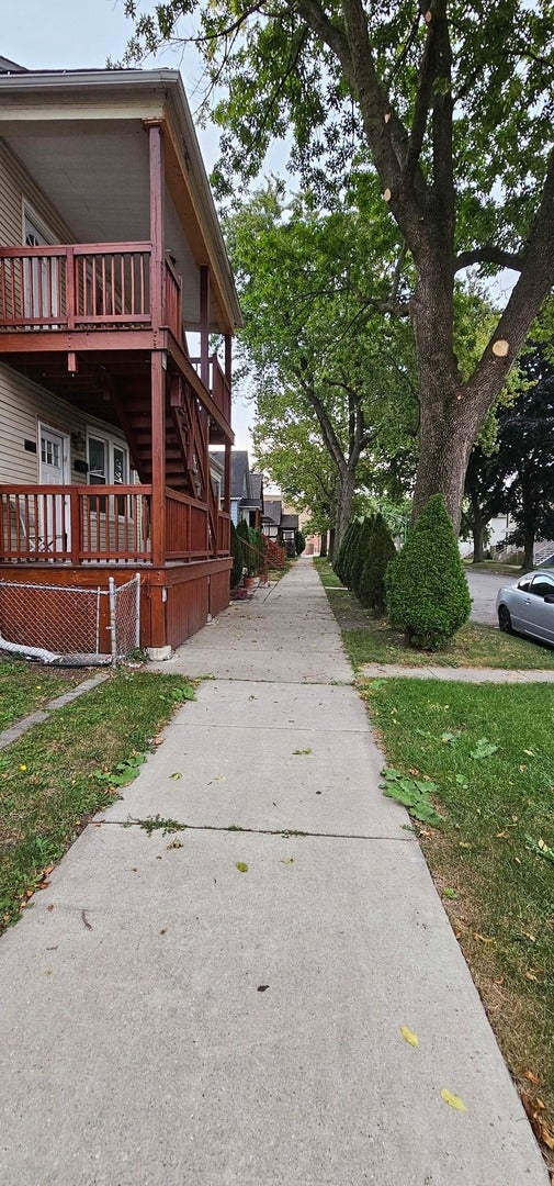 344 E 117th Street
