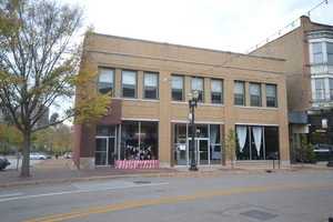 Photo 1 of 15 — 80 S Grove Avenue 2A, Elgin, IL 60120