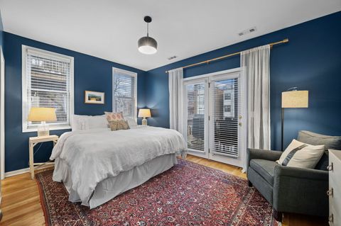 Tiny photo for 1420 W Hollywood Avenue #2, Chicago, IL 60660 (MLS # 12627315)