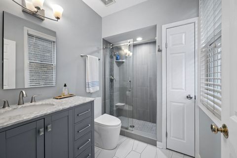 Tiny photo for 1420 W Hollywood Avenue #2, Chicago, IL 60660 (MLS # 12627315)