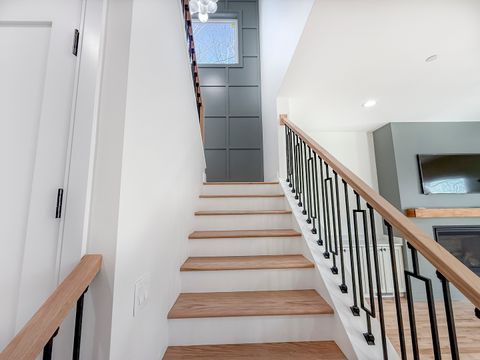 Tiny photo for 1115 Alima Terrace, La Grange Park, IL 60526 (MLS # 12535035)