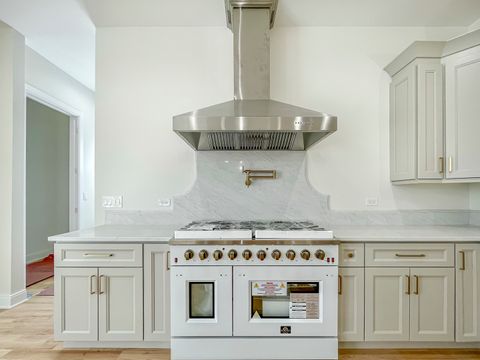 Tiny photo for 1115 Alima Terrace, La Grange Park, IL 60526 (MLS # 12535035)