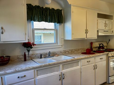 Tiny photo for 2315 GREEN Street, Rockford, IL 61102 (MLS # 12511669)