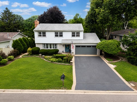Tiny photo for 104 N Northampton Drive, Geneva, IL 60134 (MLS # 12698206)