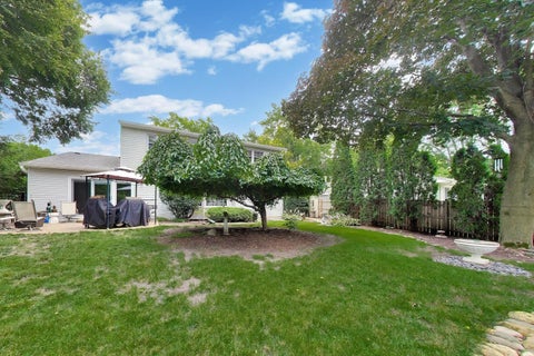 Tiny photo for 104 N Northampton Drive, Geneva, IL 60134 (MLS # 12698206)