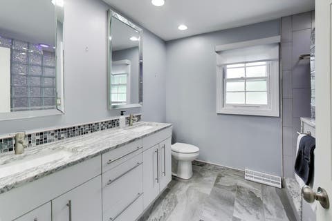 Tiny photo for 104 N Northampton Drive, Geneva, IL 60134 (MLS # 12698206)