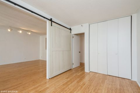 Tiny photo for 10 E Ontario Street #1806, Chicago, IL 60611 (MLS # 12496672)