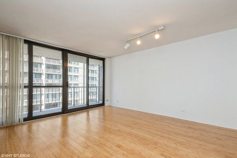 Tiny photo for 10 E Ontario Street #1806, Chicago, IL 60611 (MLS # 12496672)