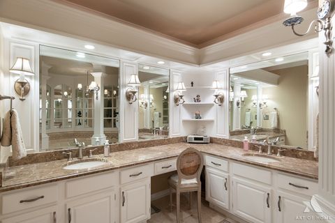 Tiny photo for 14500 Golf Road, Orland Park, IL 60462 (MLS # 12661240)