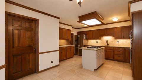 Tiny photo for 14500 Golf Road, Orland Park, IL 60462 (MLS # 12661240)
