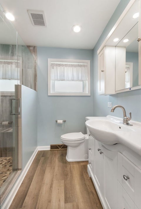 Tiny photo for 4600 W 101st Street, Oak Lawn, IL 60453 (MLS # 12750932)