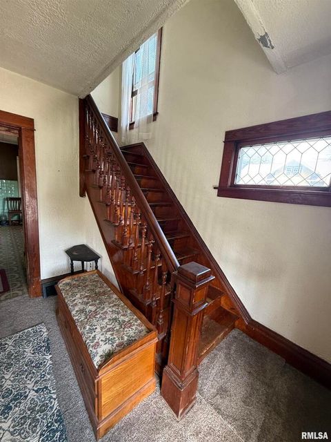 Tiny photo for 2528 FARNAM Street, Davenport, IA 52803 (MLS # QC4267133)