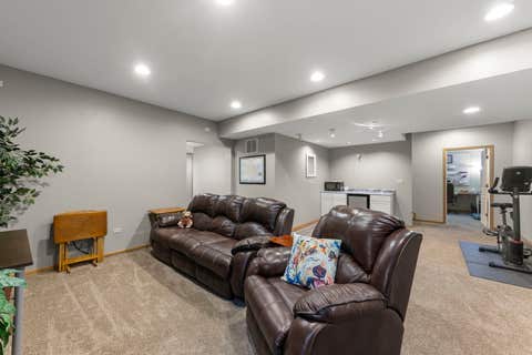 Tiny photo for 1710 Devonshire Lane, Shorewood, IL 60404 (MLS # 12724987)