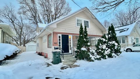 Tiny photo for 640 S Spencer Street, Aurora, IL 60505 (MLS # 12530409)