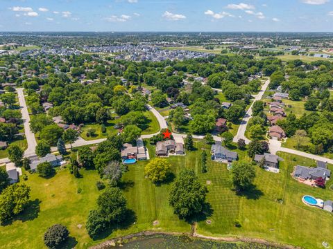 Tiny photo for 11S669 Schillinger Drive, Naperville, IL 60564 (MLS # 12659827)