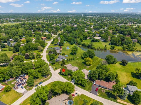 Tiny photo for 11S669 Schillinger Drive, Naperville, IL 60564 (MLS # 12659827)