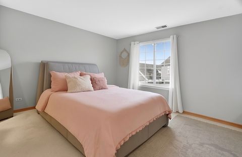 Tiny photo for 2310 Twilight Drive, Aurora, IL 60503 (MLS # 12533861)