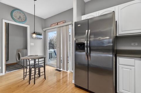 Tiny photo for 2310 Twilight Drive, Aurora, IL 60503 (MLS # 12533861)