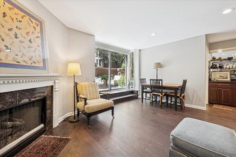 Tiny photo for 1740 N CLARK Street #1733, Chicago, IL 60614 (MLS # 12499481)